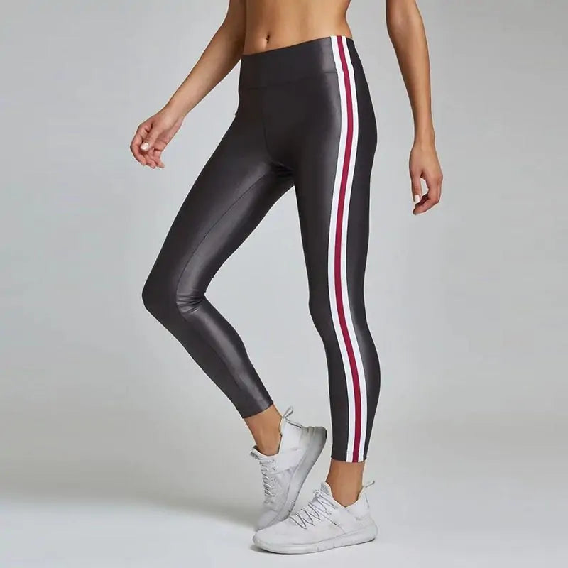 Ensemble de survêtement de fitness rayé Boost 2 pièces