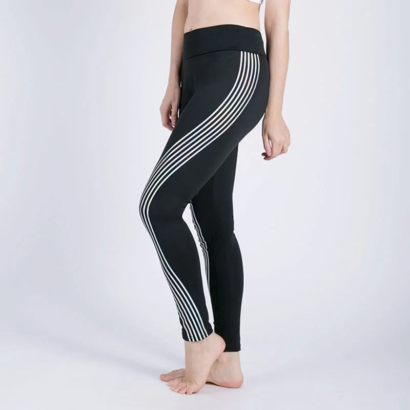 Kaminsky New Woman Fitness-Leggings: Hochelastische, glänzende Trainingshose