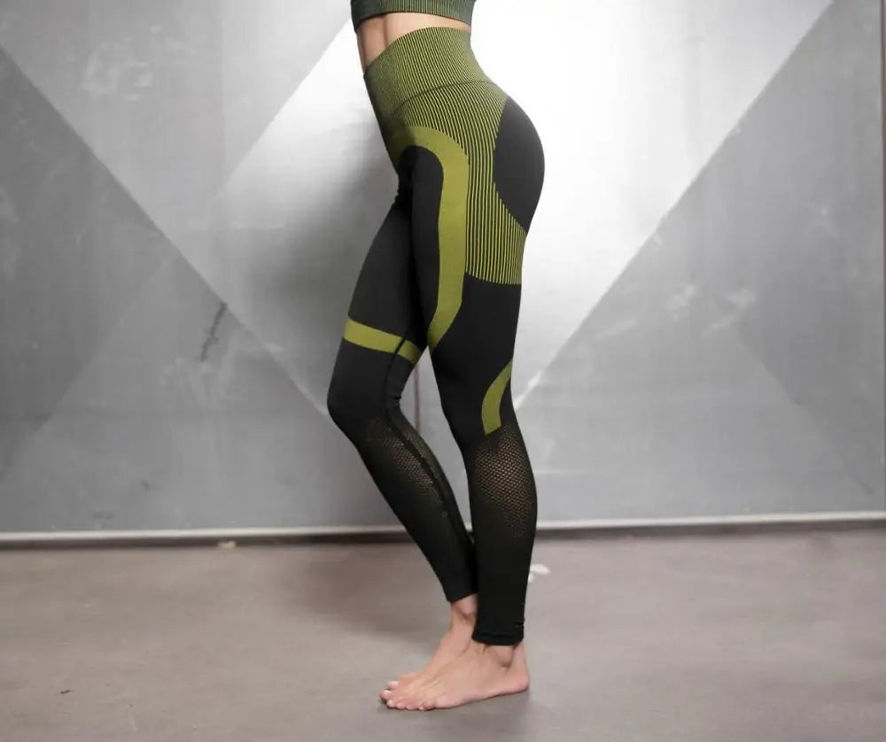 Ensemble de yoga fitness pour femmes : leggings, soutien-gorge de sport, hauts sans manches